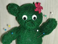 Кактус (игольница)