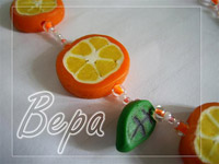Бусы из пластика "Апельсинки"