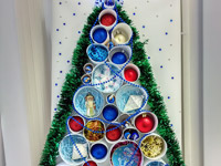 Ёлка из подручных материалов