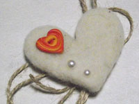 Валяние из шерсти сердечка